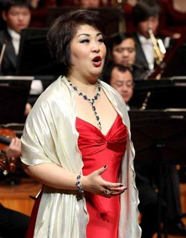 活动预告 | 中音鼎石特邀旅美女中音歌唱家及声乐教授——杨光女士